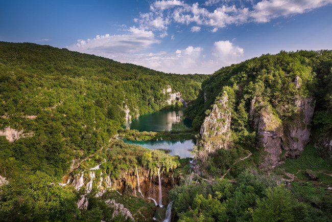 Обои картинки фото природа, водопады, лес, река, водопад