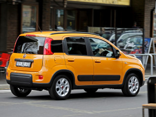 обоя автомобили, fiat, panda, trekking, au-spec, 319, 2013, желтый