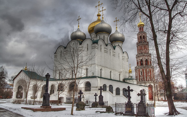 Обои картинки фото little, russian, monastery, города, православные, церкви, монастыри