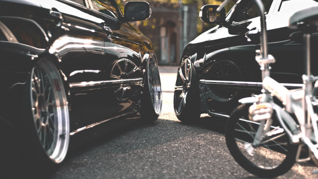 Обои картинки фото автомобили и велос, автомобили, фрагменты автомобиля, авто, велосипед, черные, спорткар