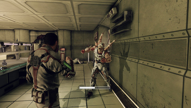 Обои картинки фото видео игры, afterfall,  insanity, человек, коридор, монстр, оружие