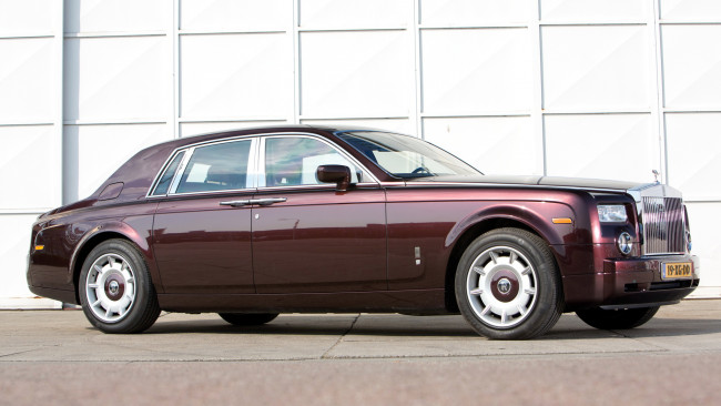 Обои картинки фото rolls, royce, phantom, автомобили, rolls-royce, motor, cars, ltd, великобритания, класс-люкс