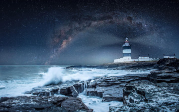Картинка природа маяки камни прибой звезды ночь маяк море