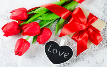 обоя праздничные, день святого валентина,  сердечки,  любовь, тюльпаны