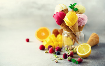 обоя еда, мороженое,  десерты, вафельный, рожок, ягоды, лимон