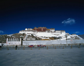 Картинка города буддистские другие храмы резиденция далай ламы тибет