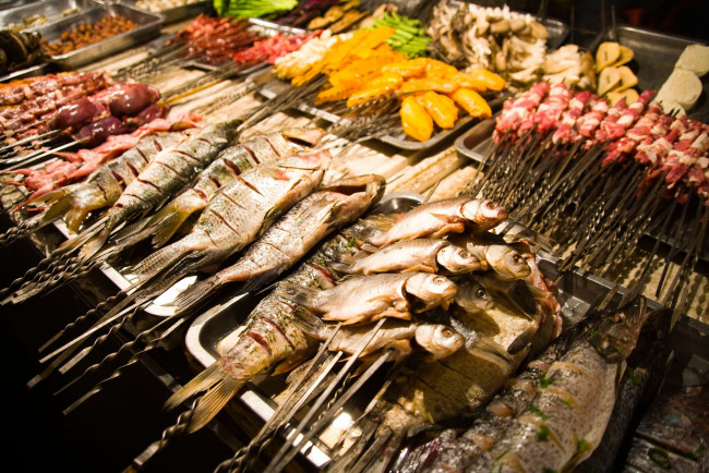 Обои картинки фото еда, рыба, морепродукты, суши, роллы, копченость