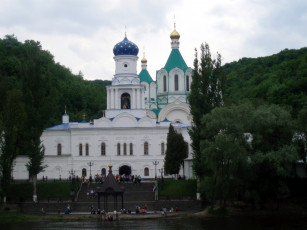 Картинка святогорск города православные церкви монастыри