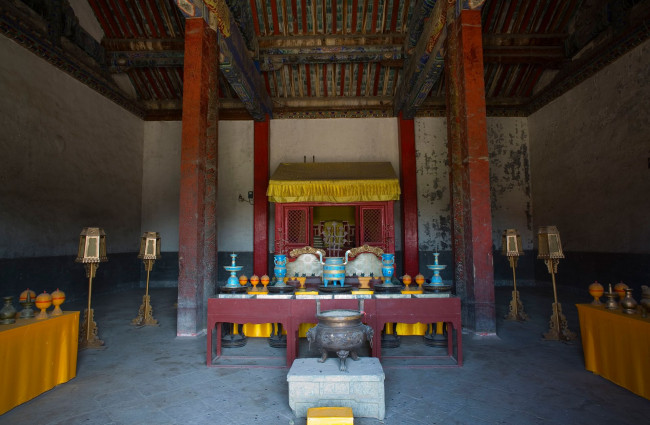 Обои картинки фото интерьер, убранство, роспись, храма, шэньян