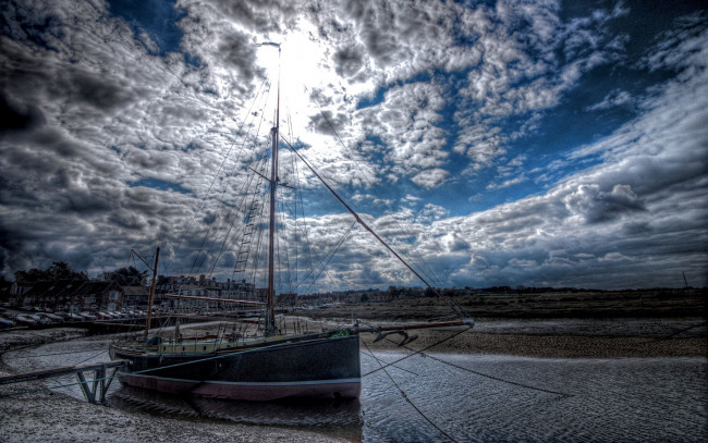Обои картинки фото корабли, Яхты, корабль, море, небо, облака