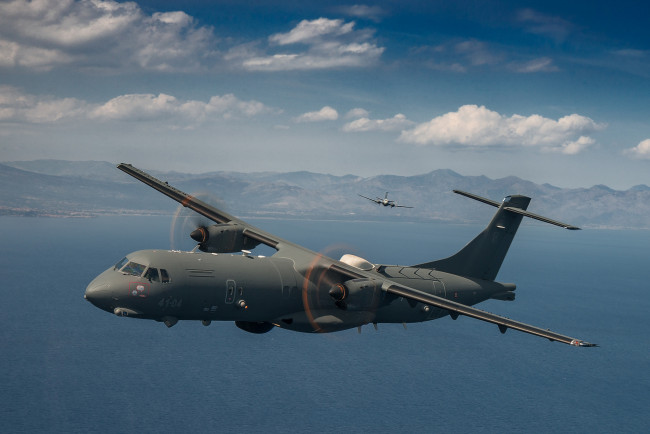 Обои картинки фото p72a, авиация, военно-транспортные самолёты, транспорт