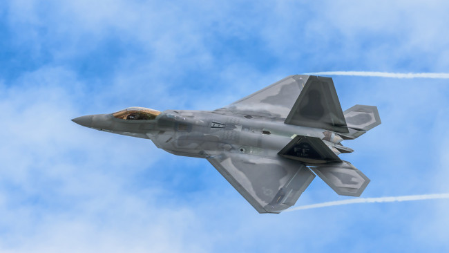 Обои картинки фото f-22a raptor, авиация, боевые самолёты, истребитель