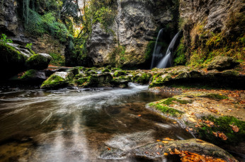 Картинка природа водопады скала мох камни водопад