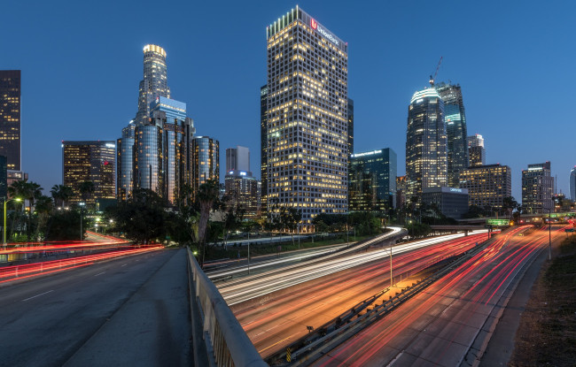 Обои картинки фото west 4th street,  los angeles, города, лос-анджелес , сша, небоскребы, панорама