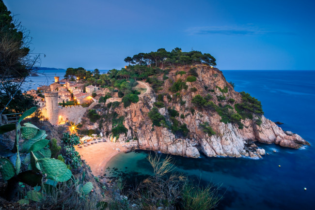 Обои картинки фото tossa de mar, города, - пейзажи, побережье