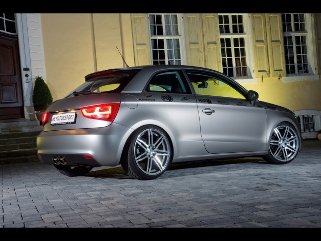 Обои картинки фото 2011, hs, motorsport, audi, a1, автомобили