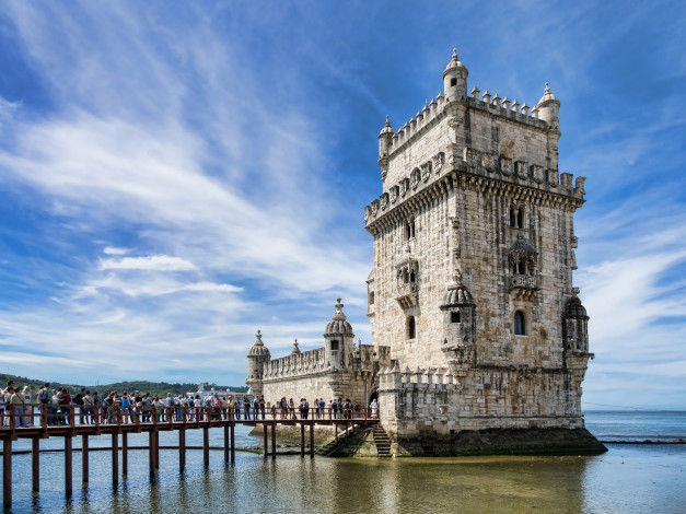Обои картинки фото portugal, города, - дворцы,  замки,  крепости, водоем, замок