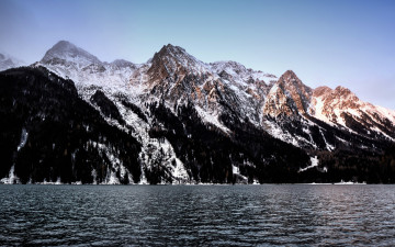 Картинка природа пейзажи вершины горы озеро