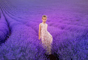 Картинка разное дети девочка платье поле лаванда