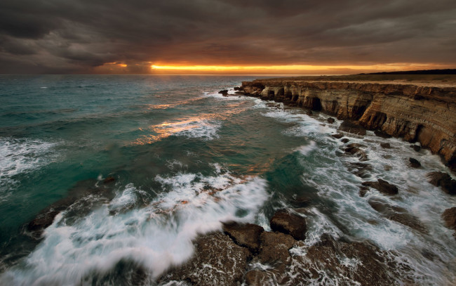 Обои картинки фото природа, побережье, cyprus, море, скалы, закат