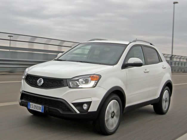 Обои картинки фото автомобили, ssang yong, ssangyong, 2013, korando