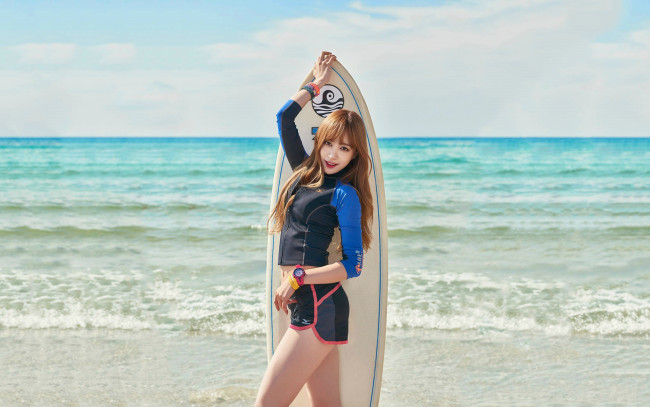 Обои картинки фото спорт, серфинг, взгляд, фон, море, девушка