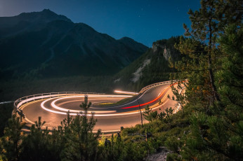 Картинка природа дороги огни ночь дорога горы