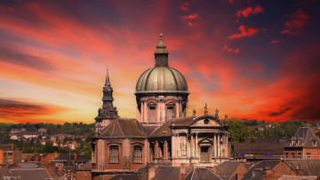 Картинка города -+католические+соборы +костелы +аббатства небо купол церковь закат