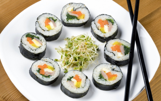 Обои картинки фото еда, рыба,  морепродукты,  суши,  роллы, японская, роллы, кухня