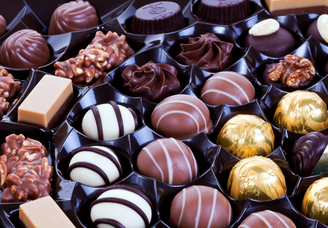 Обои картинки фото еда, конфеты,  шоколад,  сладости, ассорти, лакомство, шоколадные