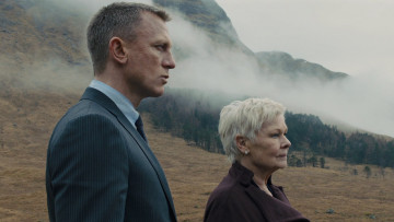 Картинка кино+фильмы 007 +skyfall джеймс бонд женщина горы