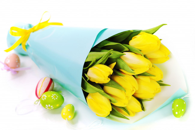 Обои картинки фото цветы, тюльпаны, яйца, букет, бутоны