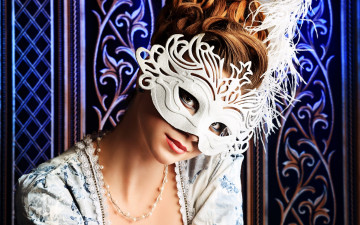 Картинка разное маски +карнавальные+костюмы девушка маска прическа волосы взгляд украшение шея платье фон узоры