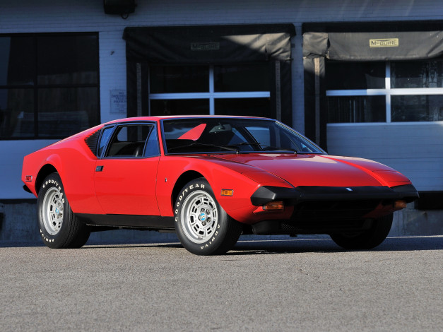 Обои картинки фото автомобили, de tomaso, красный, 1974, us-spec, gts, pantera, de, tomaso