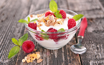 Картинка еда мюсли +хлопья yogurt berries dessert fresh sweet матя малина йогурт ягоды десерт