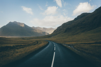 Картинка природа горы исландия небо дорога