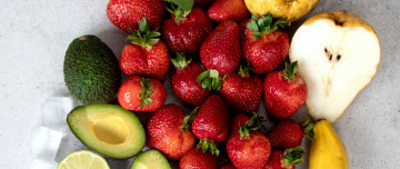 Картинка еда фрукты +ягоды груши авокадо клубника