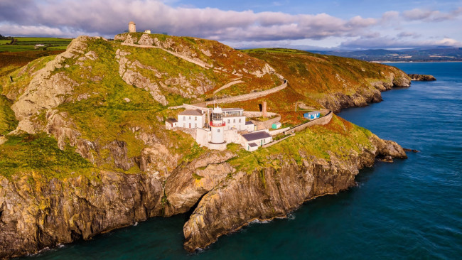 Обои картинки фото wicklow lighthouse, ireland, природа, маяки, wicklow, lighthouse