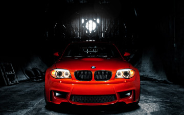 Картинка автомобили bmw 1m