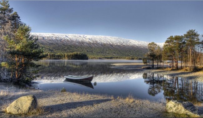 Обои картинки фото lesja, norway, природа, реки, озера, река, деревья, лодка