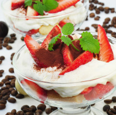 Картинка еда мороженое +десерты мята клубника десерт сладкое