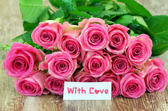 Обои картинки фото цветы, розы, розовый, много, блестки, записка