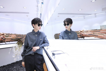 обоя мужчины, song ji yang, актер, очки, рубашка, зеркало