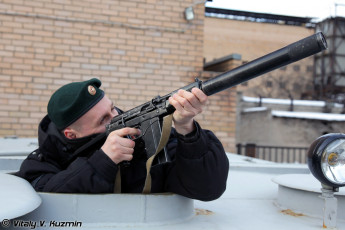 Картинка оружие армия спецназ стрелок автоматическое