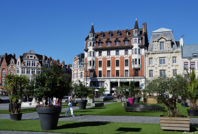 Обои картинки фото bethune, france, города, здания, дома, деревья, франция, бетюн