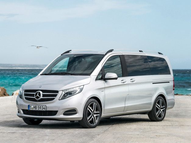 Обои картинки фото автомобили, mercedes-benz, 2014, line, v, 250, bluetec, avantgarde, светлый