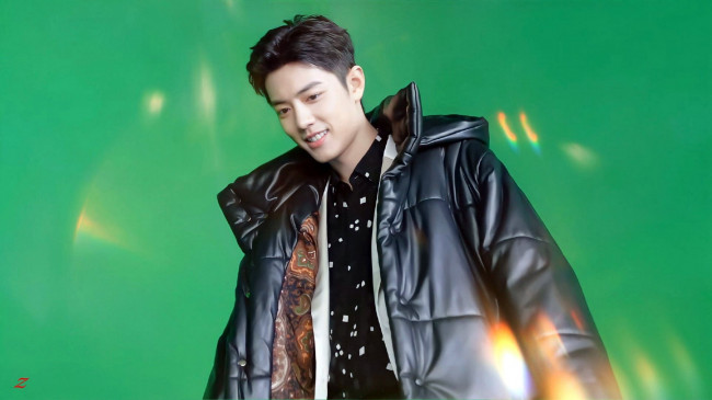 Обои картинки фото мужчины, xiao zhan, актер, куртка, улыбка