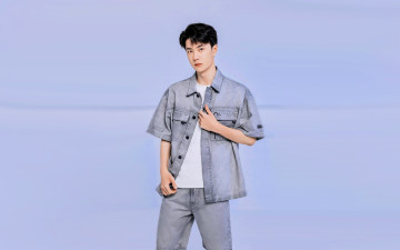 Картинка мужчины wang+yi+bo актер рубашка джинсы