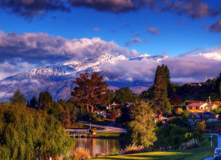 Картинка wanaka+otago+новая+зеландия города -+пейзажи деревья дорога озеро пейзаж дома новая зеландия