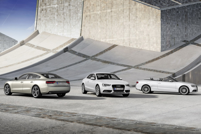 Обои картинки фото 2012 аudi а5 sportback, автомобили, audi, серебристый, аudi, город